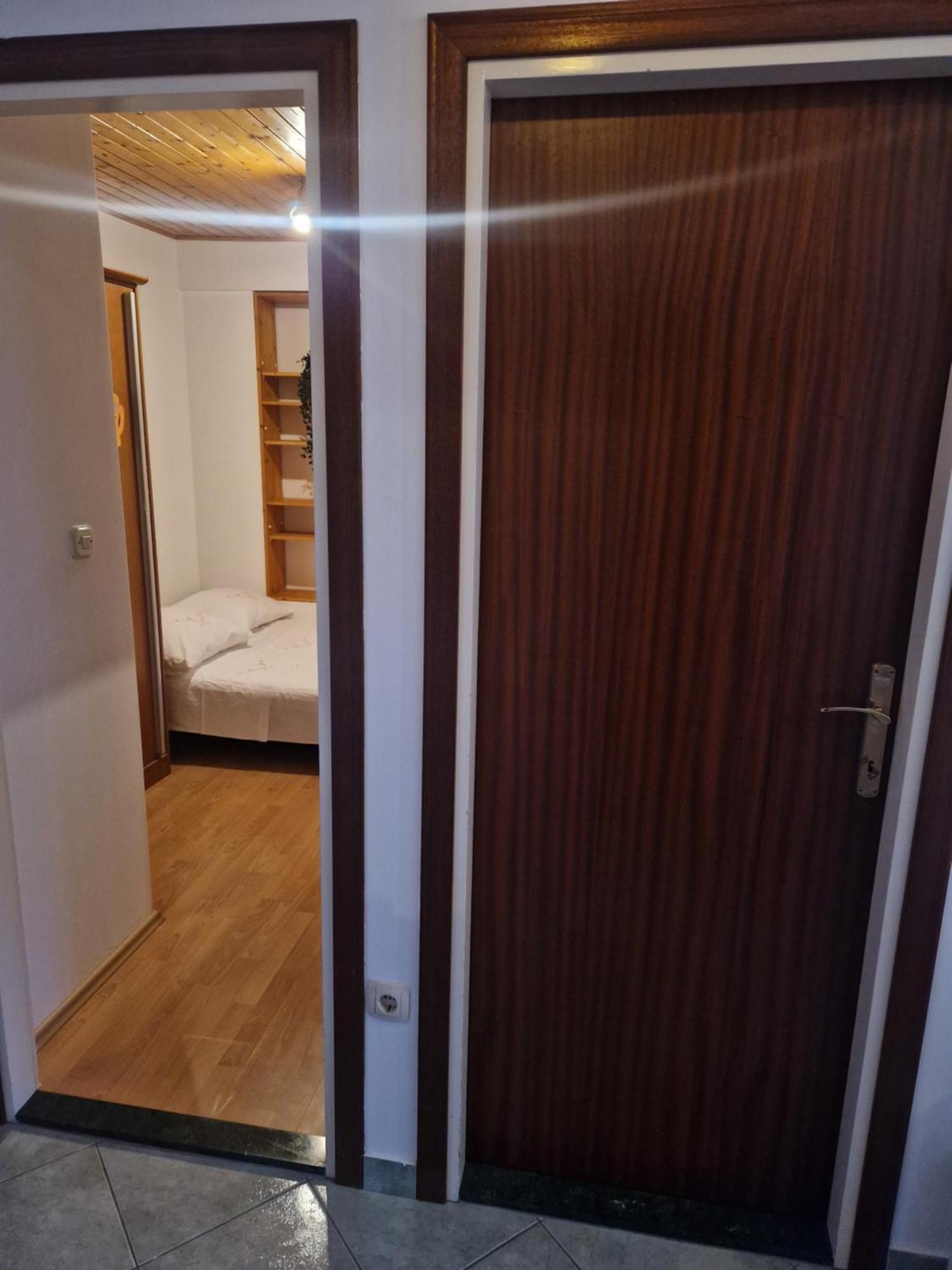 Apartmán Grdelin Omiš Exteriér fotografie